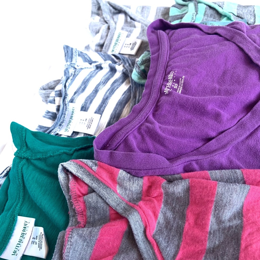Lot of maternity shirts - Picture 1 of 7
